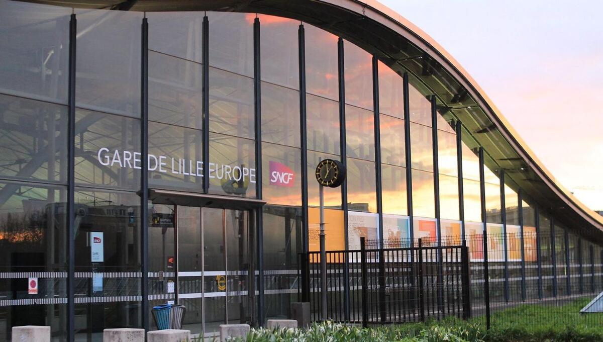 2-Bedroom Flat + Private Car Park. Lille Exterior foto